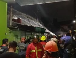 2 Warung Sembako di Samarinda Ludes Terbakar
