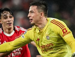 Dibobol Kiper, Madrid Dibantai Benfica 4-2