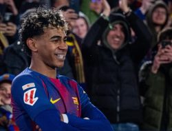 Bantai Oviedo, Barca kembali Pimpin La Liga
