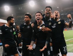 Napoli Takluk atas Chelsea 2-3
