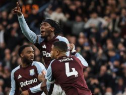 Aston Villa dan Leeds Imbang 1-1