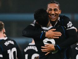 Chelsea Bantai Aston Villa 4-1