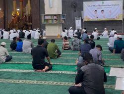Rudy Gelar Salat Magrib Berjamaah dan Istighosah