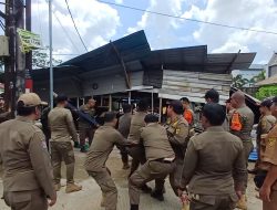 4 Bangunan Liar di Lahan Aset Pemkot Samarinda Ditertibkan