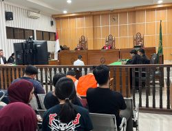 3 Terdakwa Kasus Dugaan Bom Molotov di Samarinda Divonis Penjara 8 Bulan 10 Hari, 2 Lainnya Masih Buron