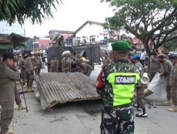 12 Bangunan Liar di Kawasan Samarinda Seberang Dibongkar