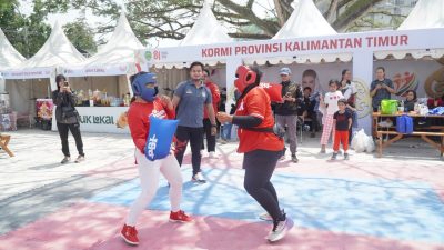 KORMI Kaltim Ramaikan Festival Merah Putih dengan Atraksi Olahraga Masyarakat