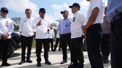 Rudy Resmikan Jalan Pengalih Simpang Perdau–Tepian Langsat