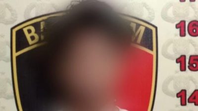 Cekcok Soal HP Berujung Tusukan Badik