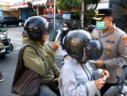 10 Ribu Masker Dibagikan Gratis