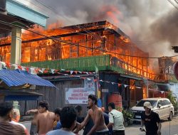 2 Bangunan dan 5 Kendaraan Hangus Terbakar