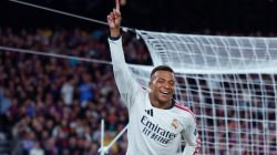 Brace Mbappe Bawa Madrid Ungguli Barca di El Classico