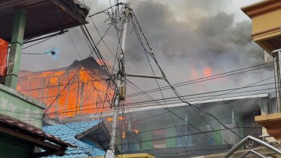 12 Rumah di Samarinda Ludes Terbakar, Satu Warga Alami Luka Bakar