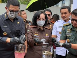 Kejati Kaltim Gelar Pemusnahan Barang Bukti dari 1.146 Perkara